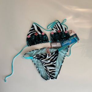 Lulu Fama Bikini